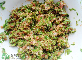 香椿和豬肉能一起吃嗎？香椿豬肉餃子餡兒的做法