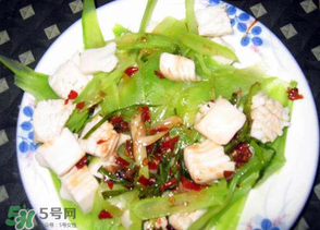萵筍能和豆腐一起吃嗎？豆腐和萵筍可以一起吃嗎？