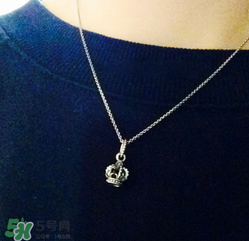 潘多拉項(xiàng)鏈?zhǔn)鞘裁床馁|(zhì)？pandora項(xiàng)鏈?zhǔn)倾y的嗎？