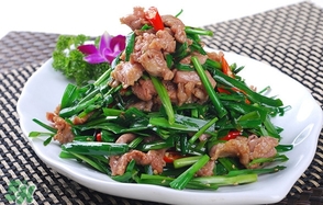 韭菜能和牛肉一起吃嗎？韭菜可以和牛肉一起吃嗎