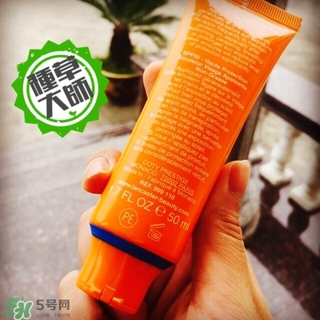 蘭嘉絲汀適合什么年齡？lancaster蘭嘉絲汀適合什么膚質(zhì)？