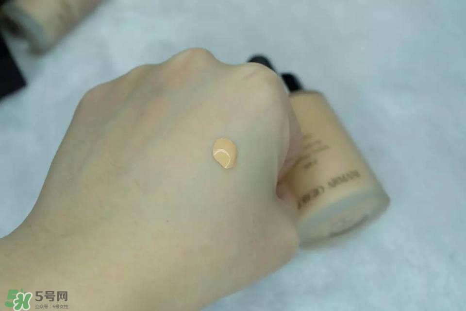 混合皮用什么粉底液？混合皮膚用什么粉底液比較好？