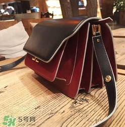 marni風(fēng)琴包正品多少錢？marni風(fēng)琴包專柜價格
