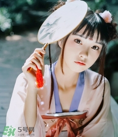 打水光針后多久能化妝？打水光針后化妝會(huì)怎樣？
