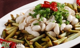 蒜苔炒什么好吃？蒜苔和什么一起炒好吃