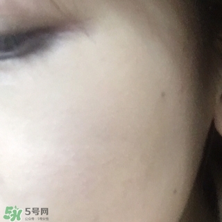 混油敏感肌用什么粉底液？敏感混油皮用的粉底液