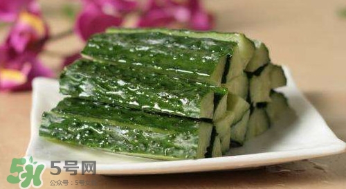 生吃黃瓜有什么好處？黃瓜生吃好還是熟吃好