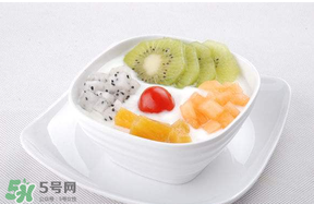 吃完皮皮蝦能喝酸奶嗎？皮皮蝦可以和酸奶一起吃嗎？