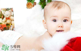 怎么樣給寶寶清理鼻腔？給寶寶清理鼻腔要注意什么？