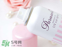 娜麗絲防曬噴霧和碧柔防曬霜哪個(gè)好？娜麗絲防曬噴霧和碧柔對比