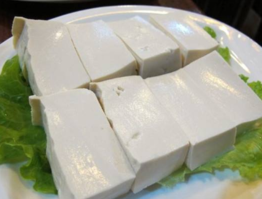 蠶豆和豆腐能一起吃嗎？蠶豆和豆腐能一起煮嗎？