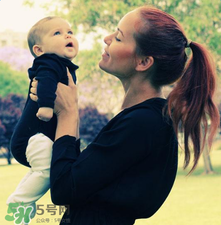 家長(zhǎng)什么時(shí)候可以帶寶寶進(jìn)行戶外活動(dòng)？寶寶最佳的戶外運(yùn)動(dòng)時(shí)間是什么？