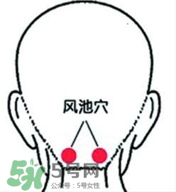 媽媽病毒性感冒需要停止喂奶嗎？媽媽感冒了喂奶需要注意什么？