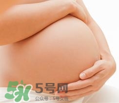 孕婦摸肚子對胎兒有什么危害嗎？孕婦摸肚子的正確方法？