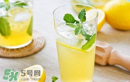 檸檬水什么時(shí)候喝最好？檸檬水什么時(shí)間喝最好