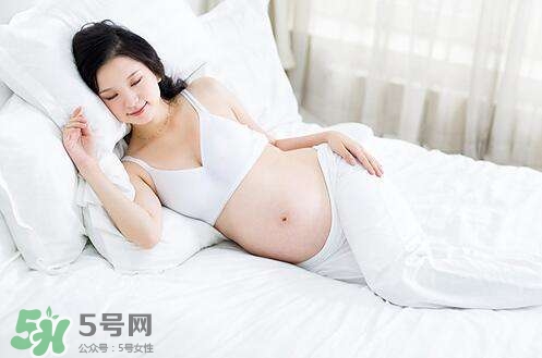 孕婦摸肚子會繞頸嗎？孕婦摸肚子胎兒能感受到嗎？