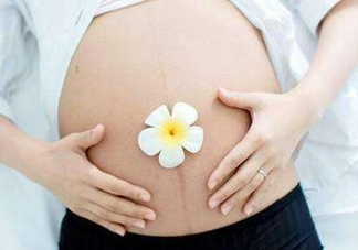 孕婦摸肚子對胎兒有什么危害嗎？孕婦摸肚子的正確方法？