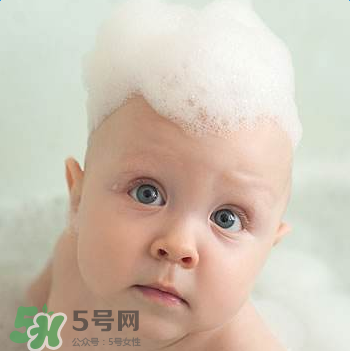寶寶濕疹可以涂郁美凈嗎？ 寶寶濕疹涂什么管用？