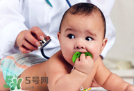 寶寶發(fā)燒有什么物理降溫法？寶寶發(fā)燒怎么降溫快？