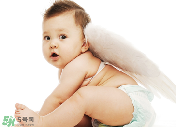 孩子發(fā)燒到39度該怎么辦？ 孩子39度能用物理降溫嗎？