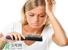 產(chǎn)后脫發(fā)自己會痊愈嗎？產(chǎn)后脫發(fā)怎么治療改善？