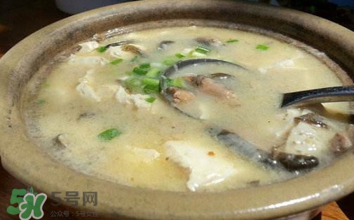 泥鰍湯孕婦可以喝嗎？孕婦能喝泥鰍湯嗎