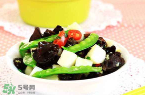 豌豆和木耳能一起吃嗎？豌豆木耳能一起炒嗎？