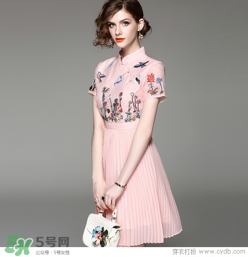 6月去香港穿什么？六月份去香港穿什么衣服？