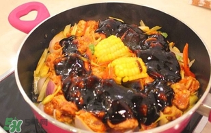 黑魚(yú)和什么不能一起吃？黑魚(yú)不能跟什么一起吃