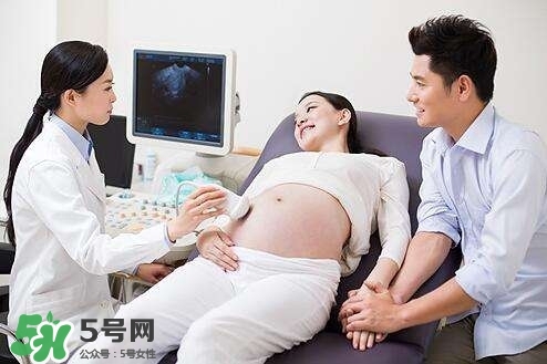 四維彩超能看出男女嗎？四維彩超能看清手指嗎？