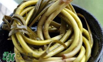 怎樣腌蒜苔容易儲存？怎樣腌蒜苔放的時間長