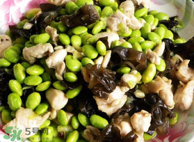 青豆和木耳能一起吃嗎？青豆和木耳能一起炒嗎？