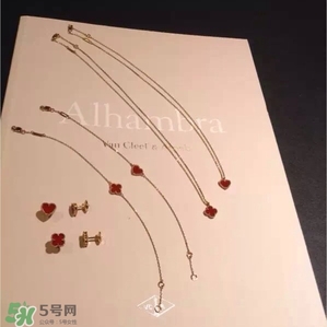 梵克雅寶項(xiàng)鏈?zhǔn)鞘裁床馁|(zhì)？vca項(xiàng)鏈?zhǔn)屈S金的嗎