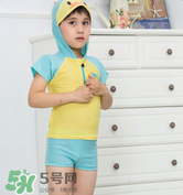 兒童泳衣連體好還是分體好？?jī)和疽履膫€(gè)款式好？
