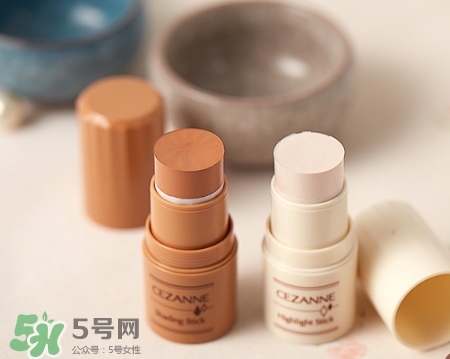 倩麗高光修容棒怎么用？倩麗高光修容棒使用方法