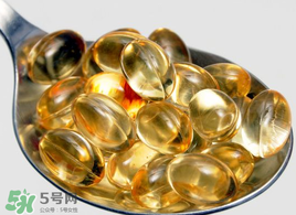 嬰兒吃魚肝油有什么好處？嬰兒吃魚肝油會(huì)拉肚子嗎？