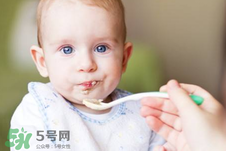 寶寶吃米粉會(huì)便秘嗎？寶寶吃米粉會(huì)導(dǎo)致便秘嗎？