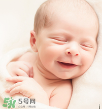 嬰兒蚊香液對寶寶有害嗎？嬰兒蚊香液能不能給寶寶用