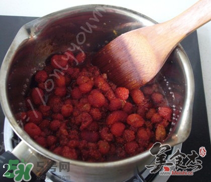 來(lái)月經(jīng)可以吃樹(shù)莓嗎？月經(jīng)期間吃樹(shù)莓好嗎？