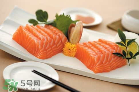 孕婦可以吃三文魚嗎？孕婦可以吃三文魚壽司嗎？