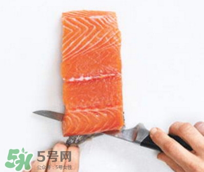 三文魚有刺嗎？三文魚的刺怎么處理