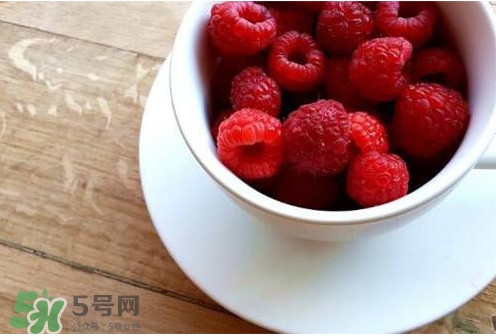 覆盆子是野草莓嗎？覆盆子是桑椹嗎？