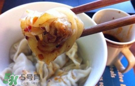 老干媽在美國賣多少錢？外國人對(duì)老干媽的評(píng)論