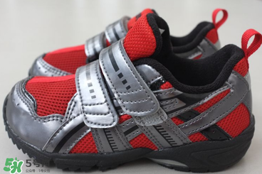 Asics是什么牌子?Asics是哪個(gè)國(guó)家的品牌？