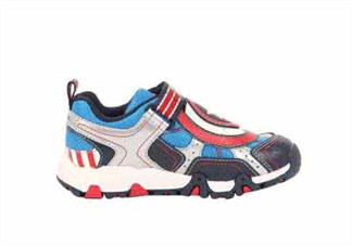 stride rite的中文叫什么？stride rite的中文怎么翻譯？