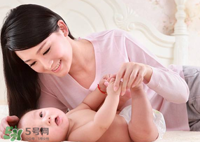 生孩子后為什么遲遲不來例假？生完孩子后多久來大姨媽？