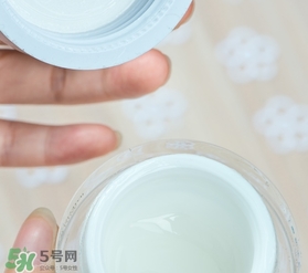 dr.wu達爾夫玻尿酸面霜怎么樣？dr.wu玻尿酸面霜怎么用？