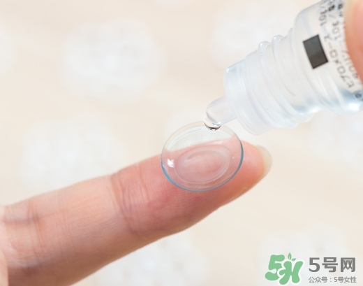 獅王隱形眼鏡輔助液怎么用？獅王隱形眼鏡輔助液使用方法
