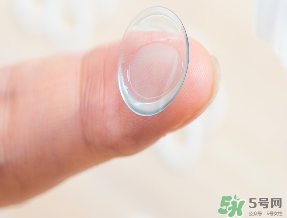 獅王隱形眼鏡輔助液怎么用？獅王隱形眼鏡輔助液使用方法