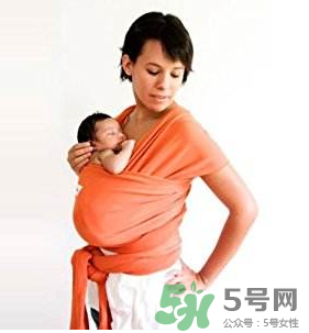 背巾適合多大的寶寶？背巾寶寶多大可以用？